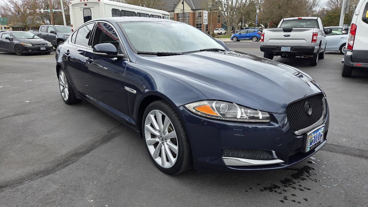 Used 2013 Jaguar XF 3.0 image 5