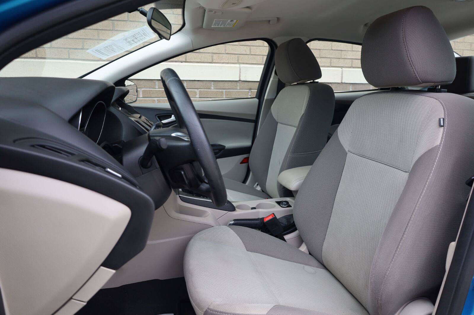 Used 2014 Ford Focus SE FWD image 18