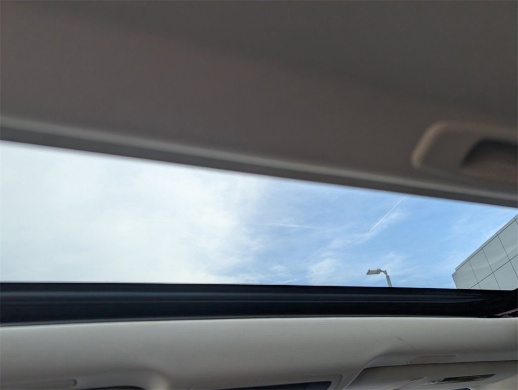 Used 2019 Lexus ES 300h image 28