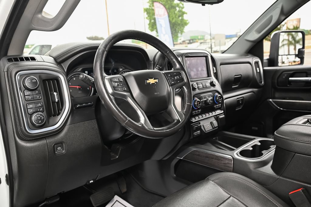 Used 2021 Chevrolet Silverado 2500 LTZ w/ LTZ Premium Package AWD/4WD image 21