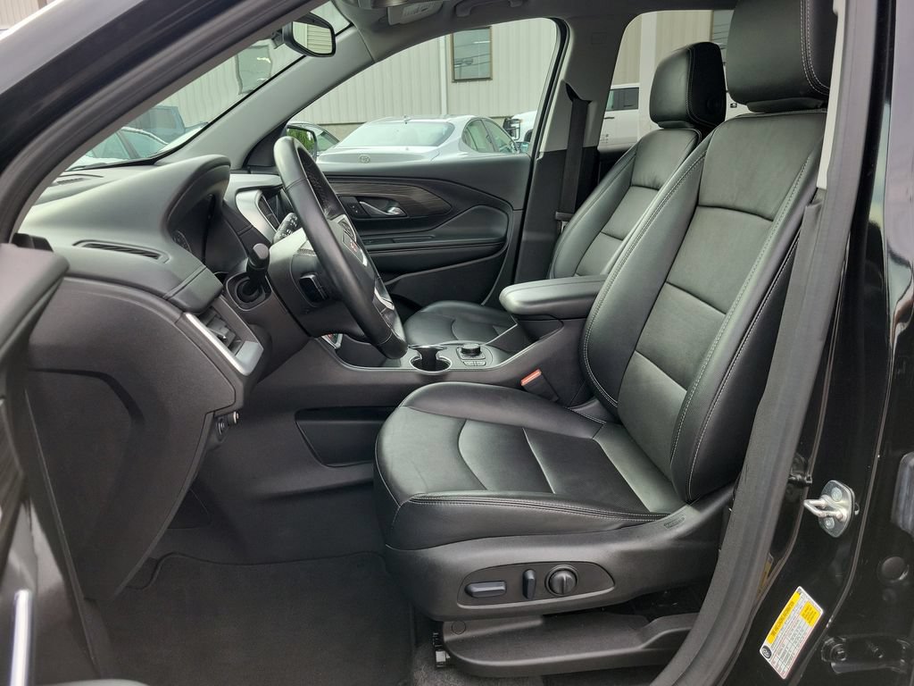 Used 2024 GMC Terrain SLT AWD/4WD image 20