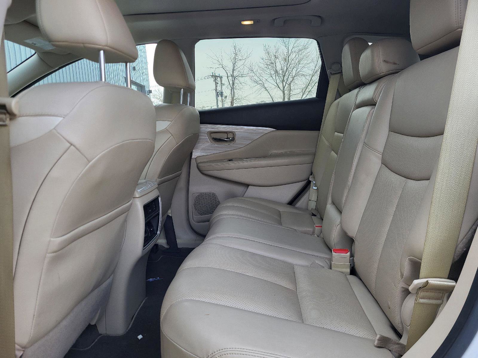 Used 2018 Nissan Murano Platinum image 10