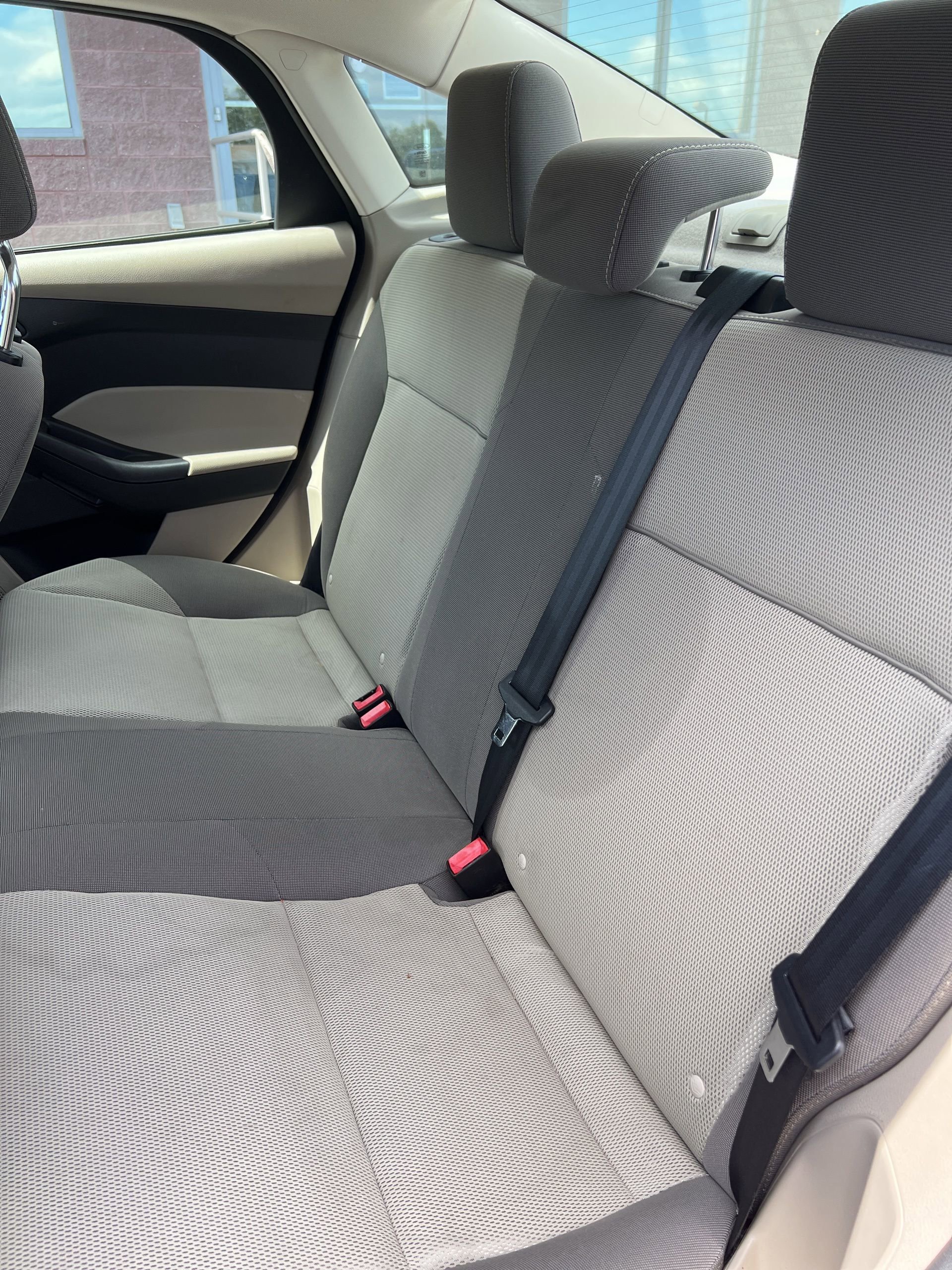 Used 2012 Ford Focus SE image 18