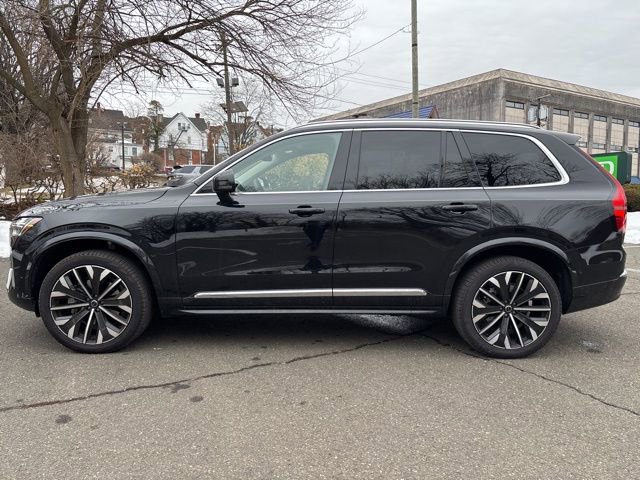 New 2026 Volvo XC90 B6 Plus w/ Protection Package Premier image 4