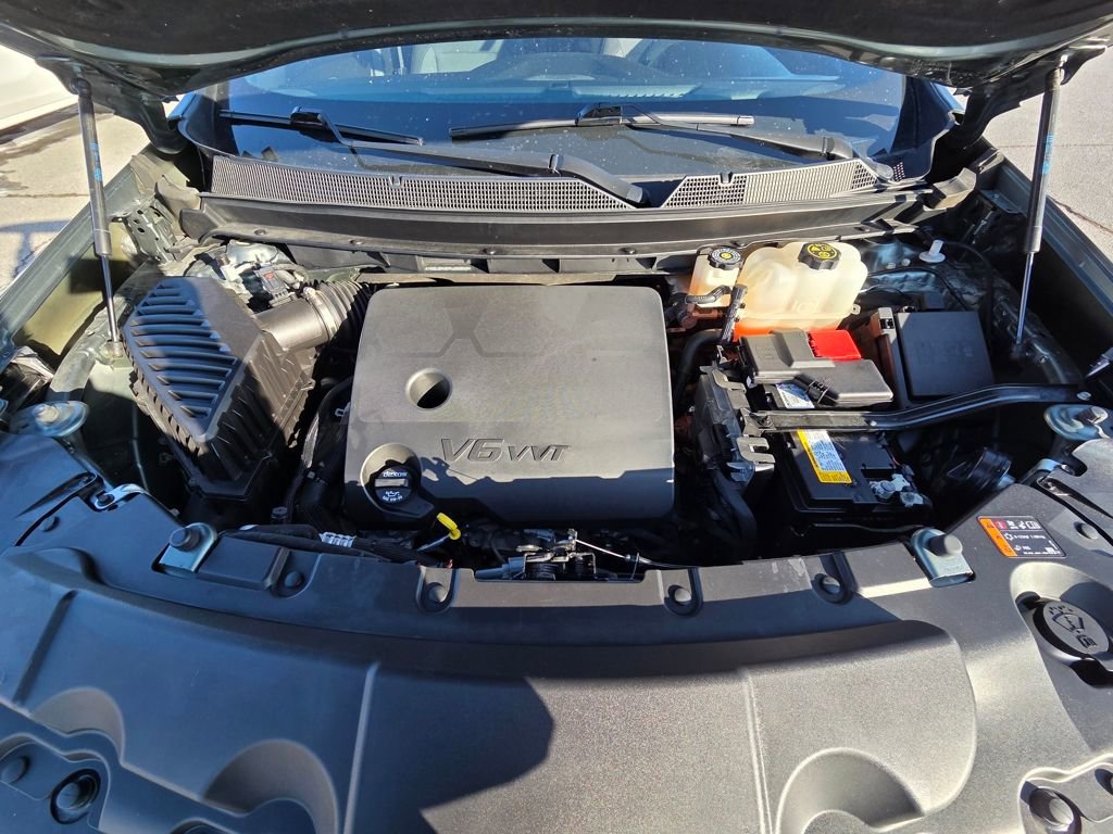 Used 2023 Chevrolet Traverse LT w/ LPO, Floor Liner Package image 33