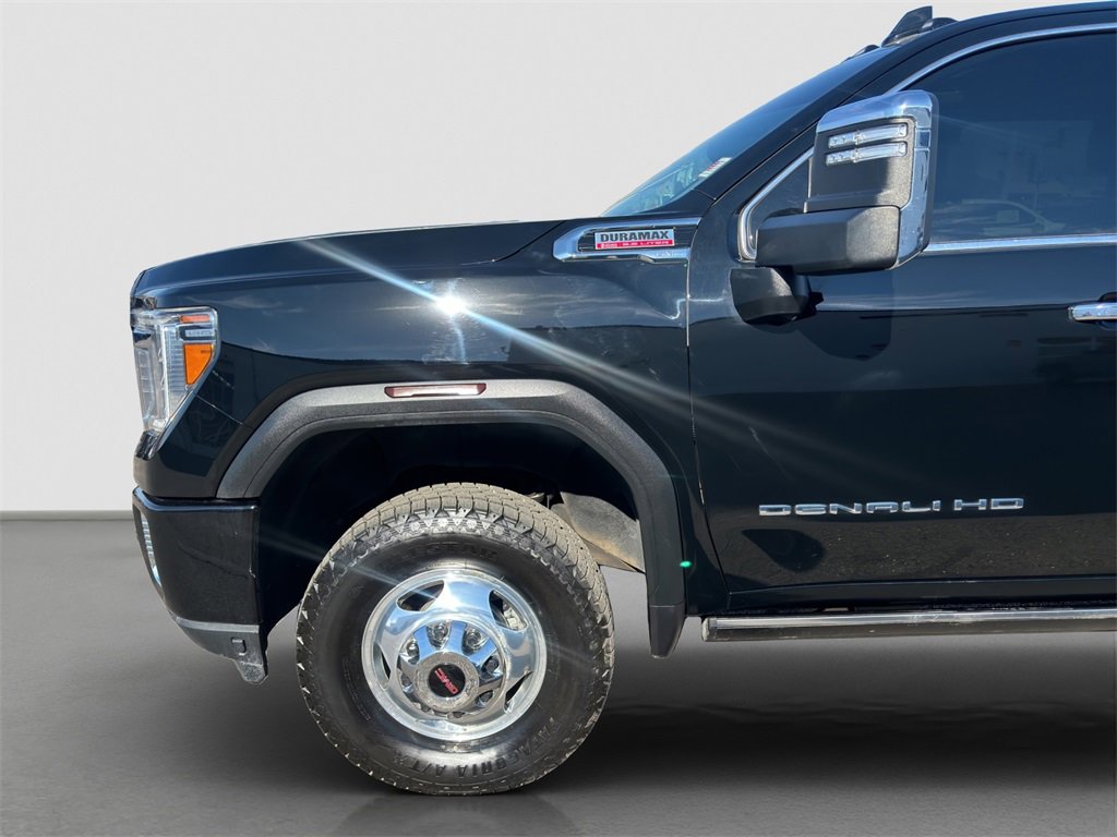 Used 2022 GMC Sierra 3500 Denali image 4