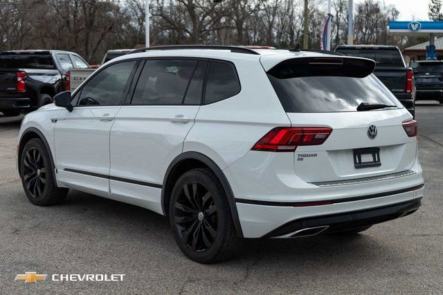 Used 2021 Volkswagen Tiguan SE R-Line image 8