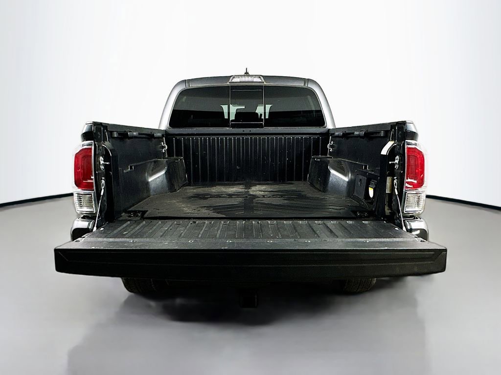 Used 2023 Toyota Tacoma TRD Sport image 34