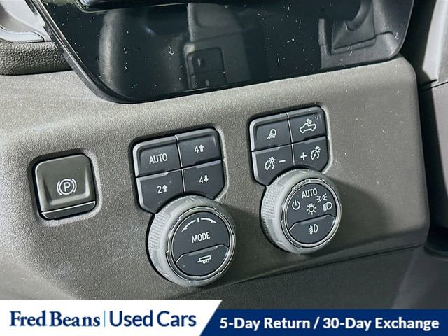 Used 2024 Chevrolet Silverado 1500 LT Trail Boss w/ LT Trail Boss Premium Package AWD/4WD image 12