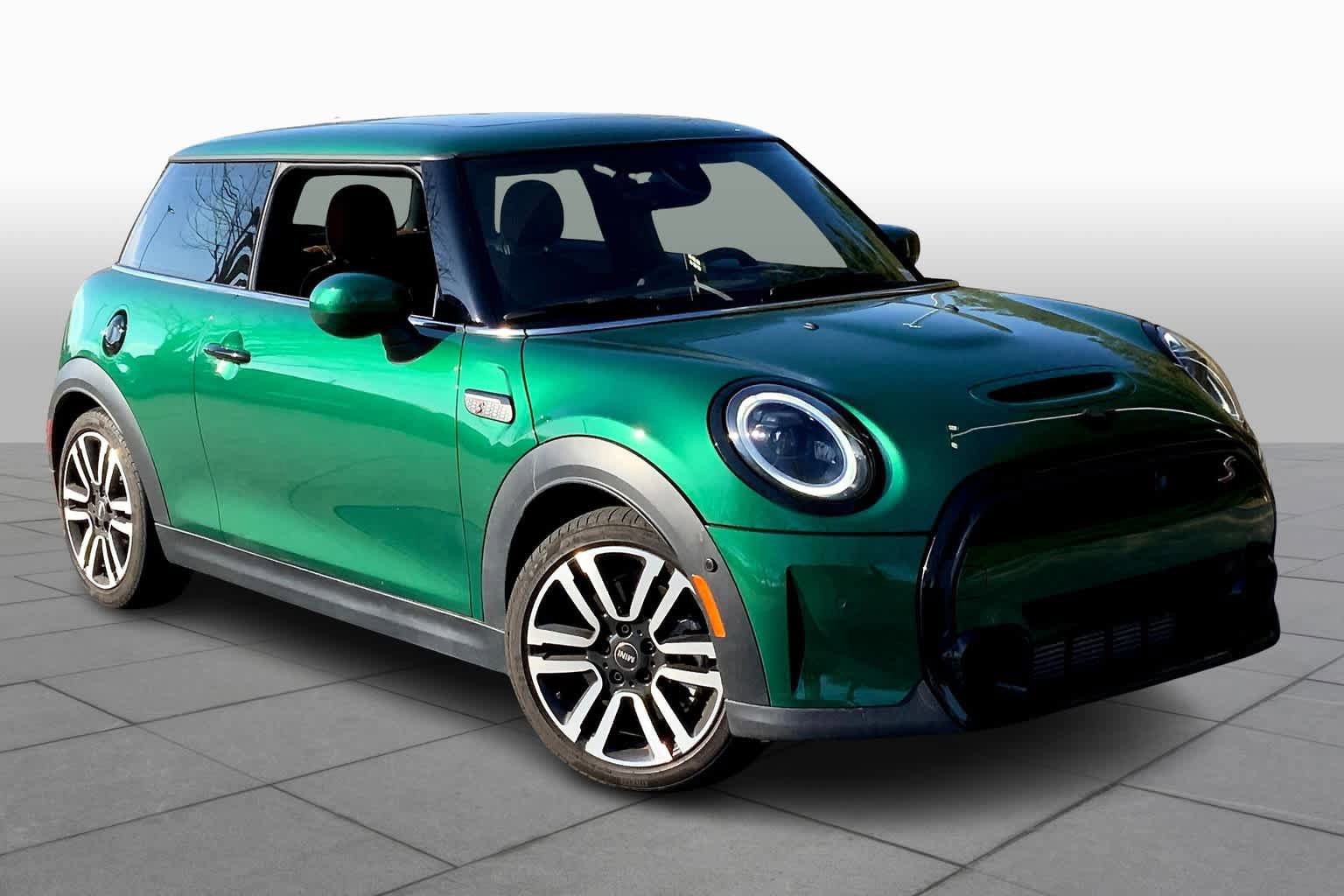 Used 2024 MINI Cooper S FWD image 3