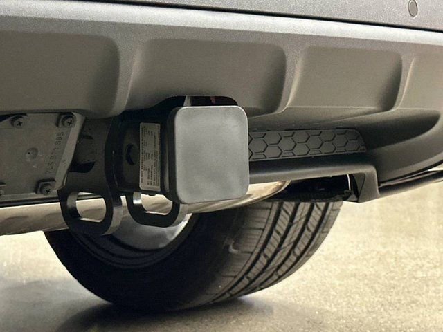 Certified 2025 Porsche Cayenne Coupe image 13