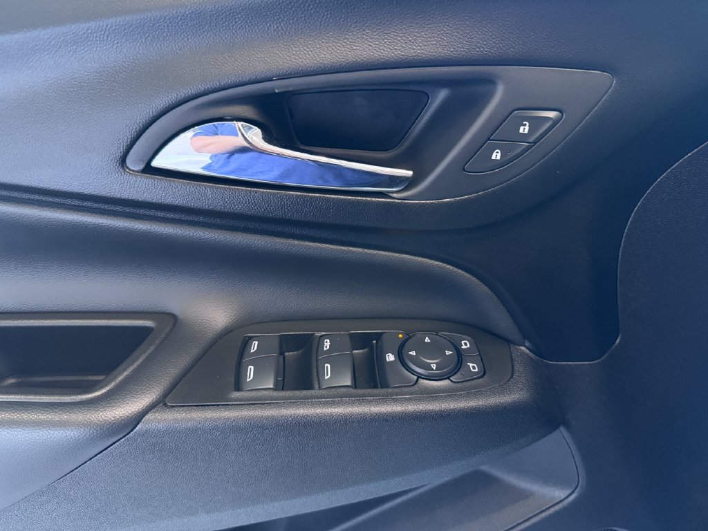 Certified 2024 Chevrolet Equinox LT AWD/4WD image 25