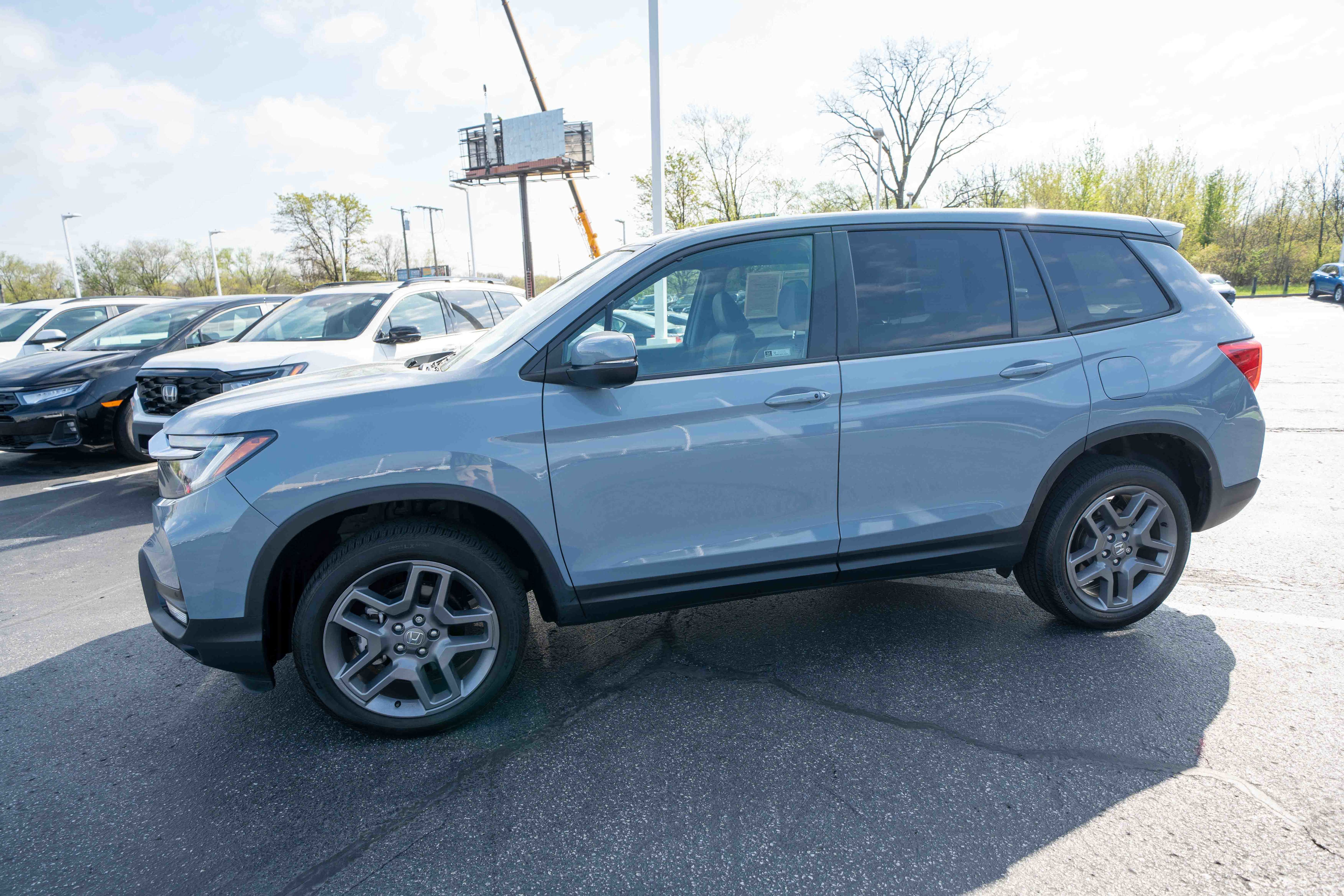 Used 2022 Honda Passport EX-L image 3