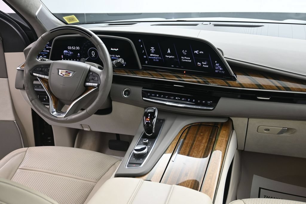 Certified 2021 Cadillac Escalade Premium Luxury Platinum AWD/4WD image 14