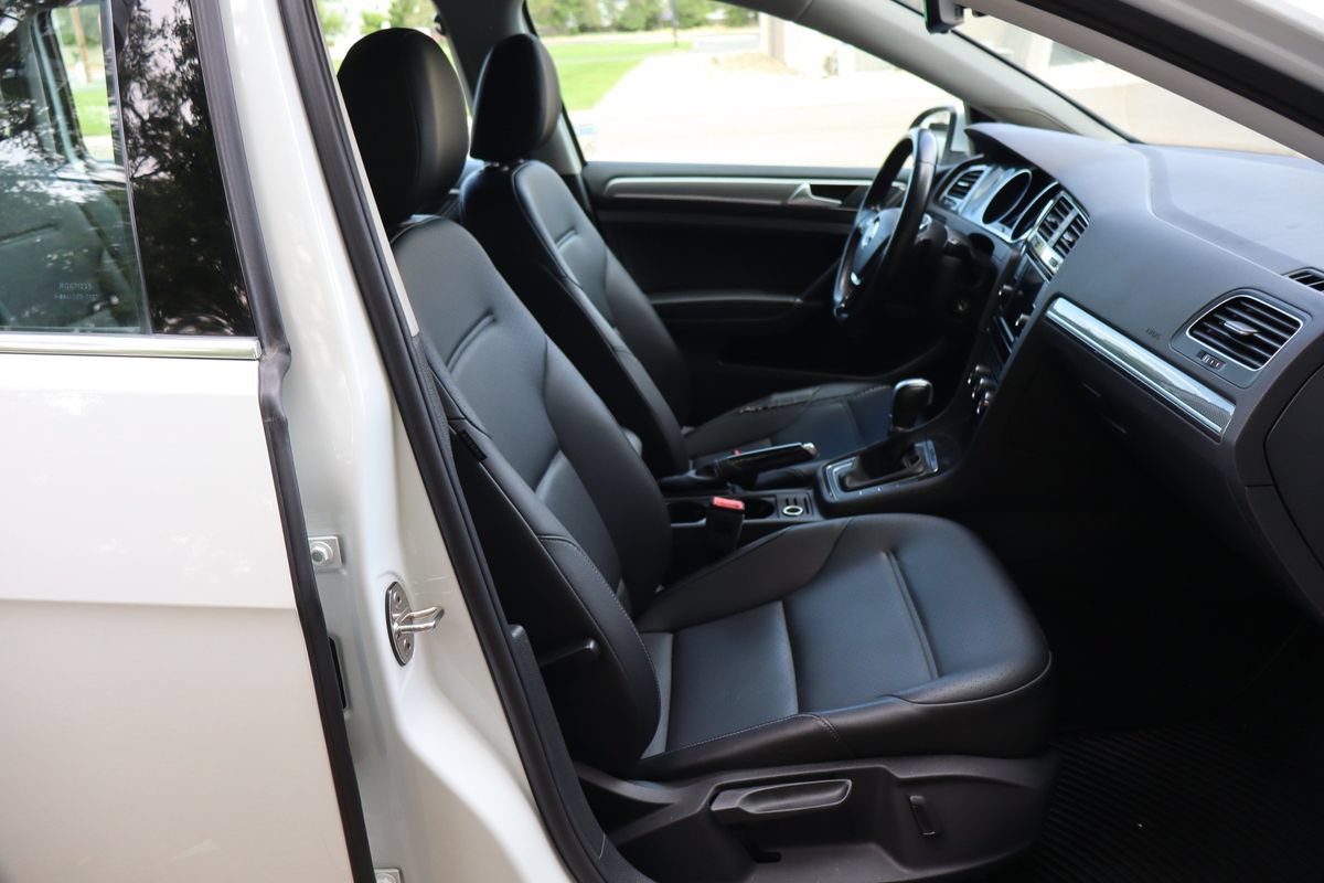 Used 2018 Volkswagen Golf Alltrack S AWD/4WD image 22