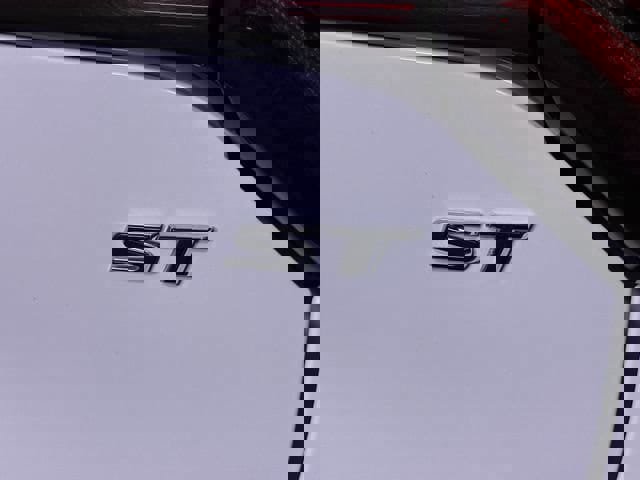 Used 2024 Buick Encore GX Sport Touring image 33