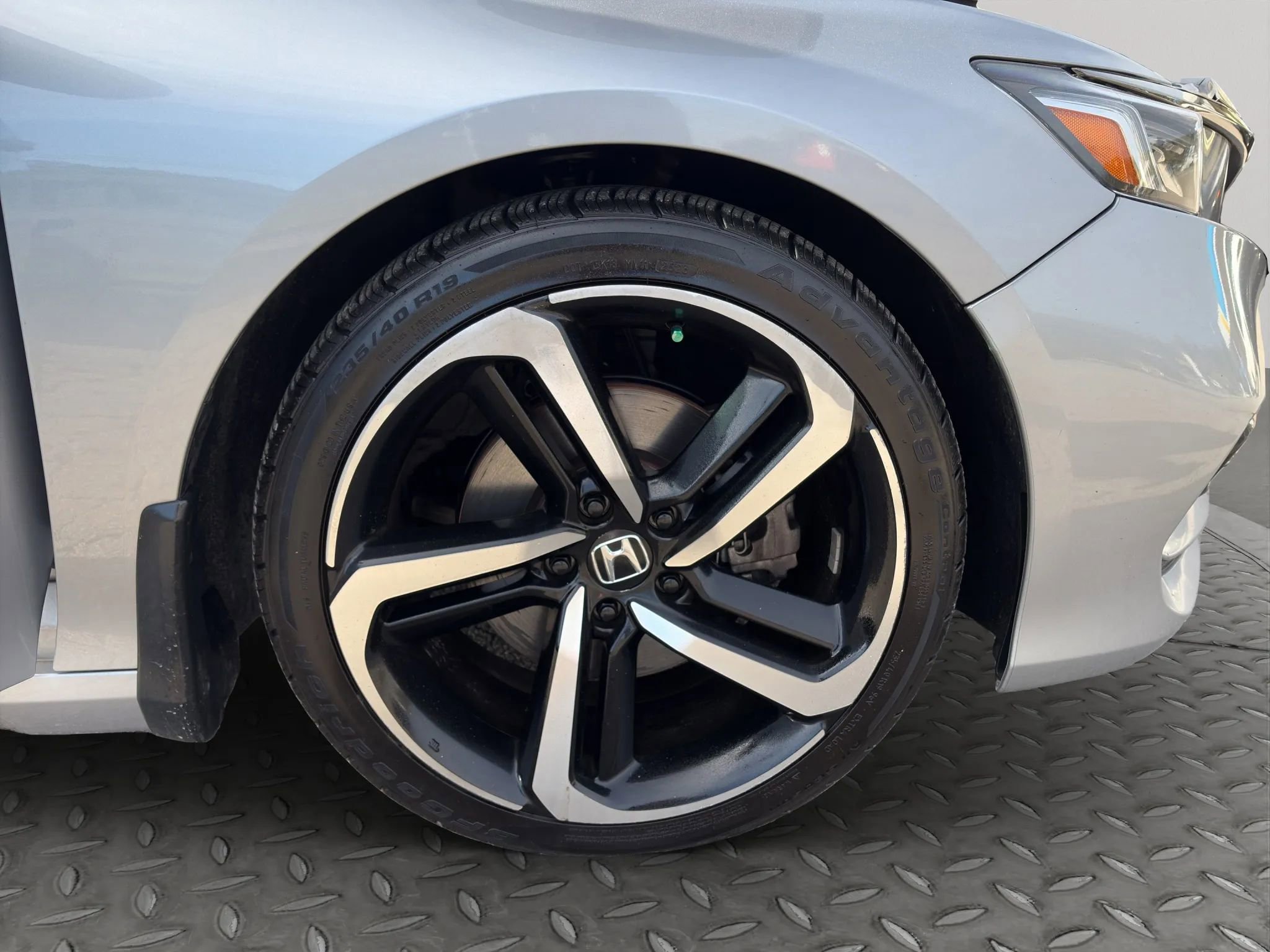 Used 2020 Honda Accord Sport image 28