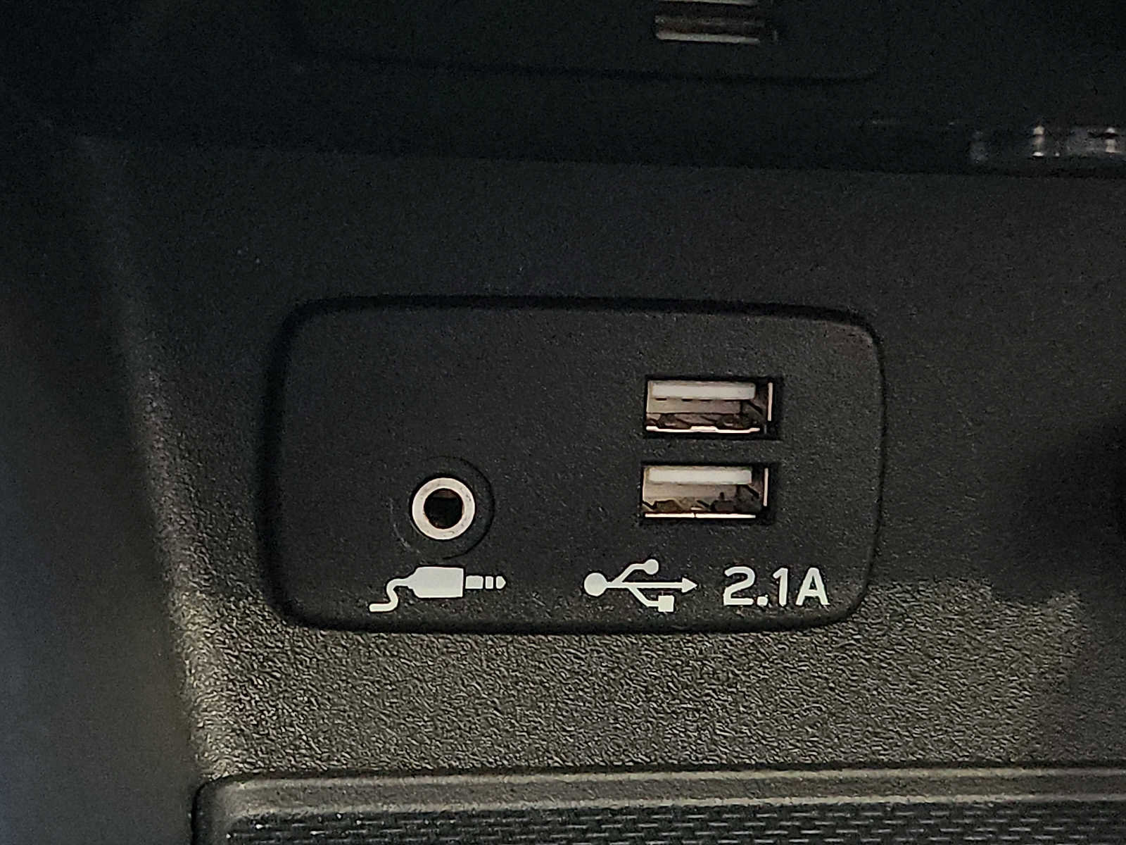 Used 2023 Subaru Forester Limited image 24