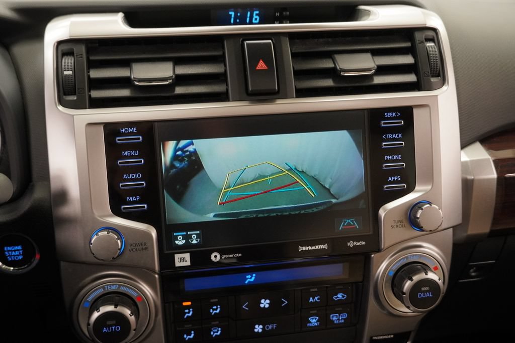 Used 2022 Toyota 4Runner Limited AWD/4WD image 36