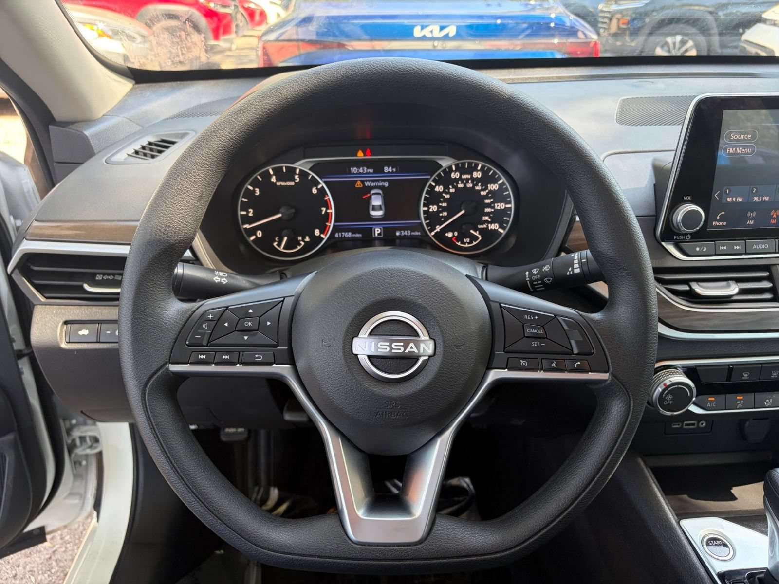 Used 2025 Nissan Altima 2.5 SV FWD image 23