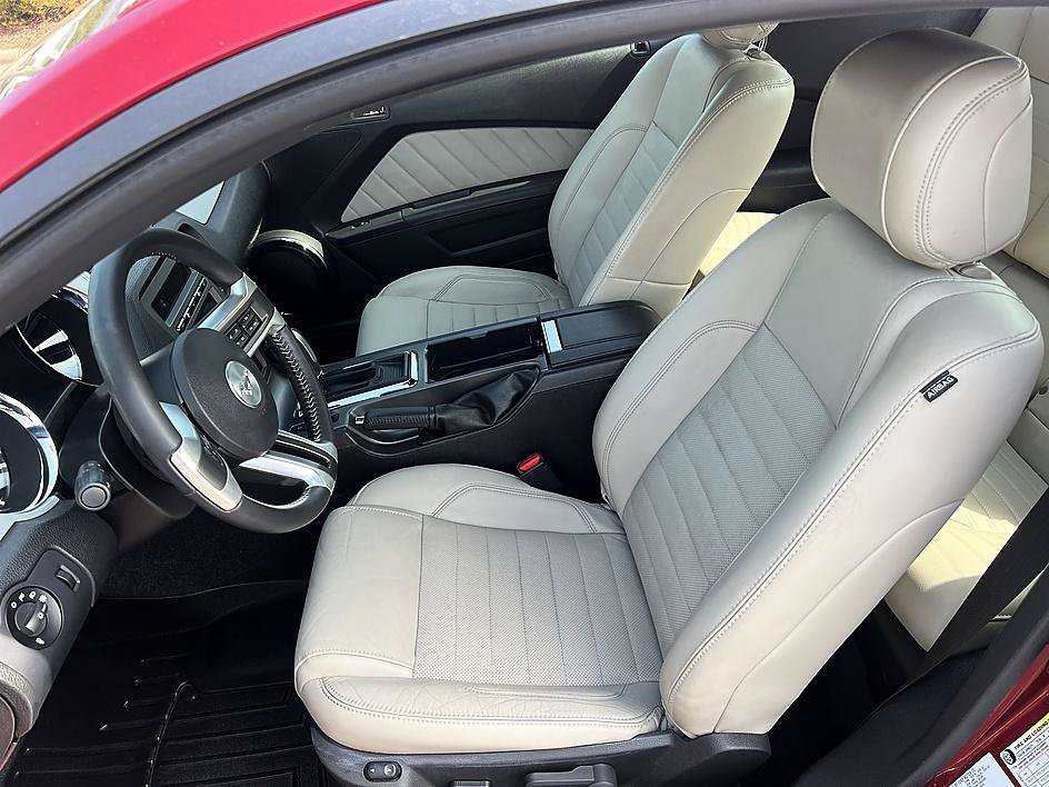 Used 2014 Ford Mustang Premium w/ Equipment Group 203A RWD image 13