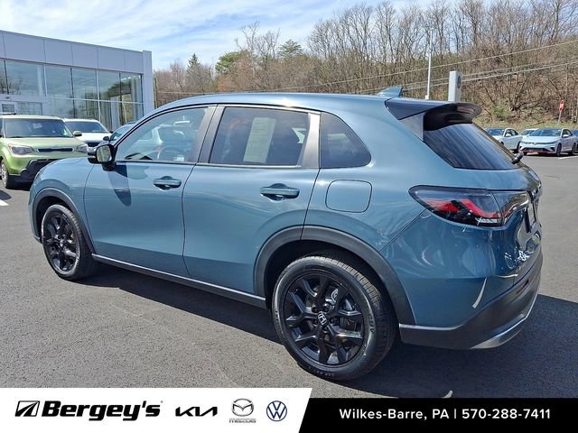 Used 2024 Honda HR-V Sport image 8