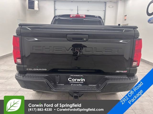 Used 2025 Chevrolet Colorado ZR2 w/ Technology Package image 4