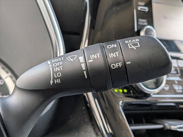 Used 2020 Toyota Highlander Limited AWD/4WD image 11