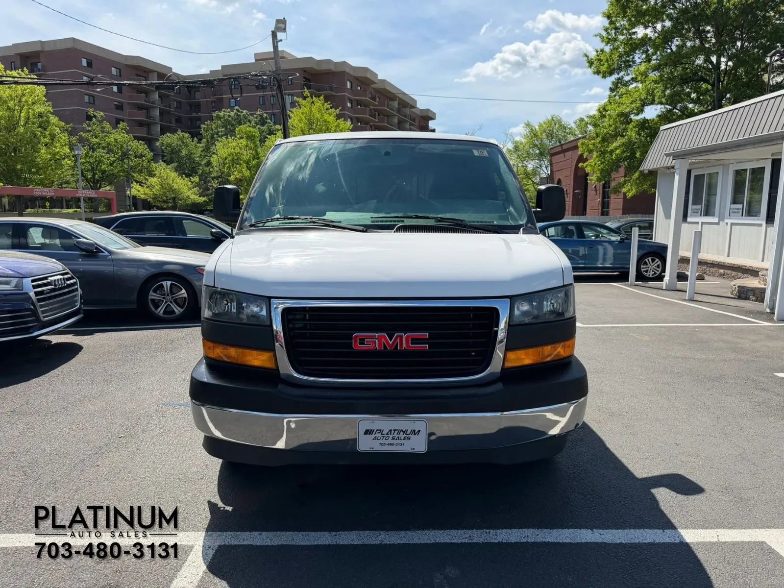 Used 2018 GMC Savana 2500 w/ Driver Convenience Package RWD image 4