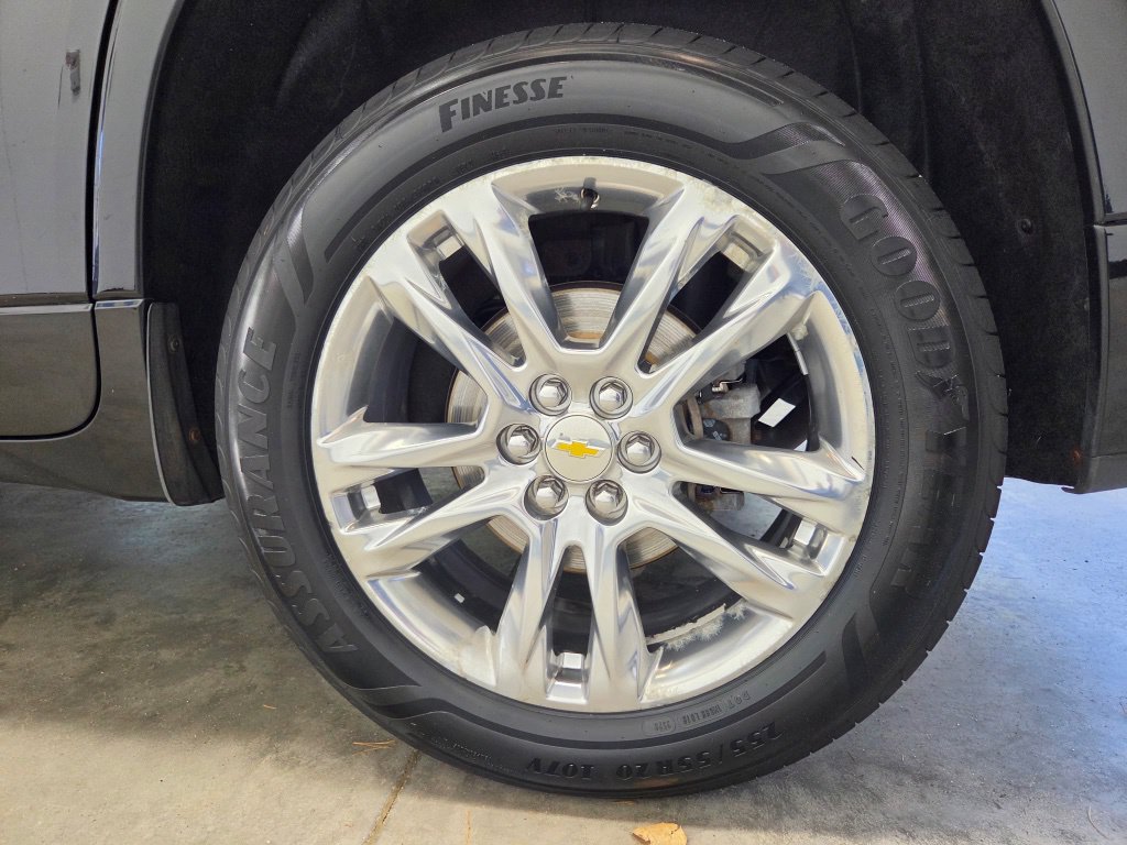 Used 2020 Chevrolet Traverse High Country w/ LPO, Floor Liner Package AWD/4WD image 18
