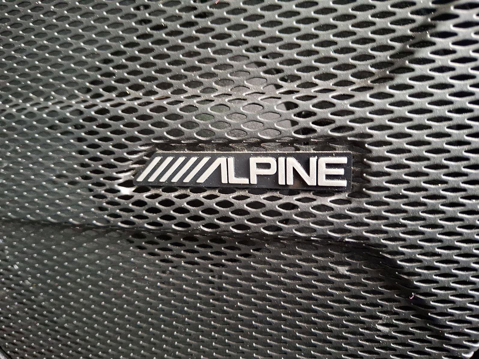 Used 2022 Jeep Wrangler Unlimited Rubicon 4xe w/ Cold Weather Group image 32