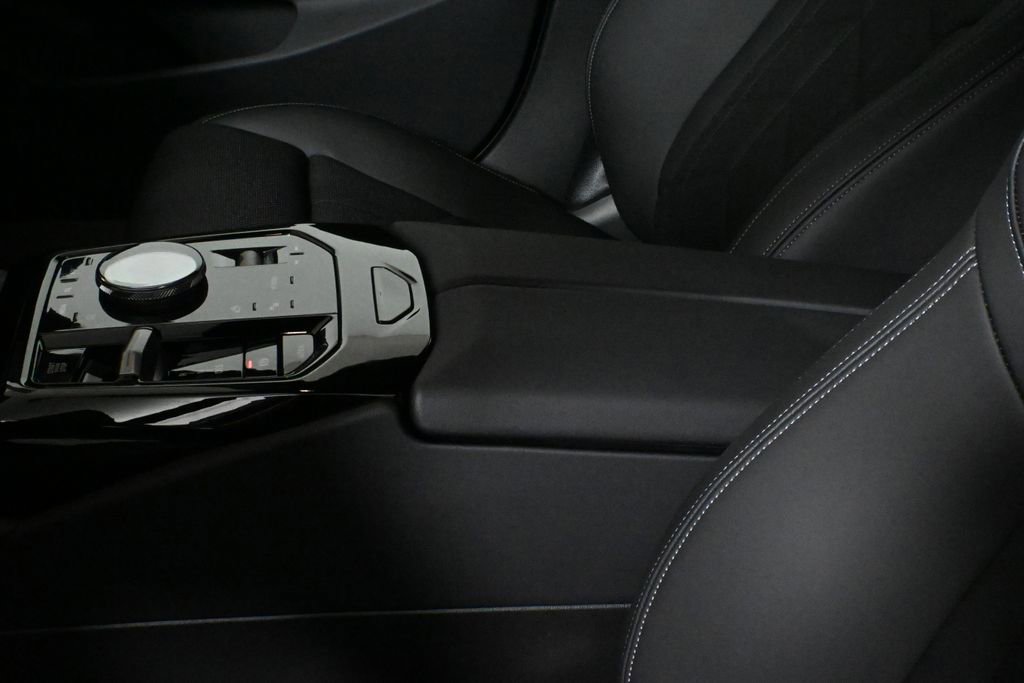 Used 2026 BMW 530i xDrive w/ Premium Package image 26