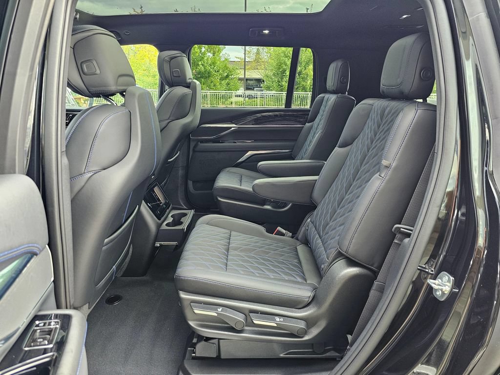 New 2026 Cadillac Escalade IQL Luxury AWD/4WD image 17