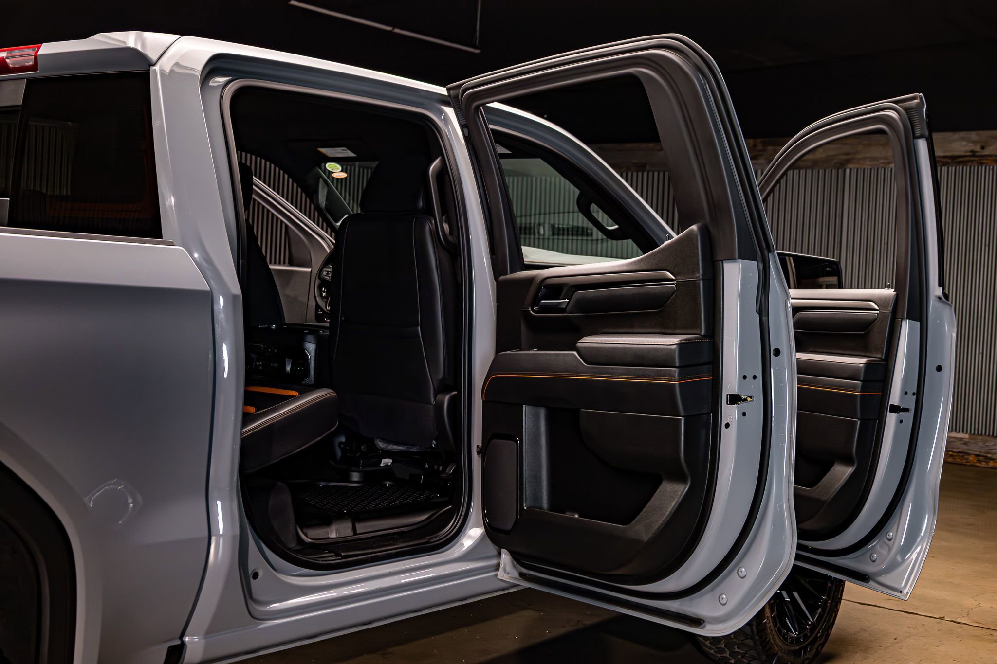 Used 2025 GMC Sierra 1500 AT4 w/ Technology Package image 31