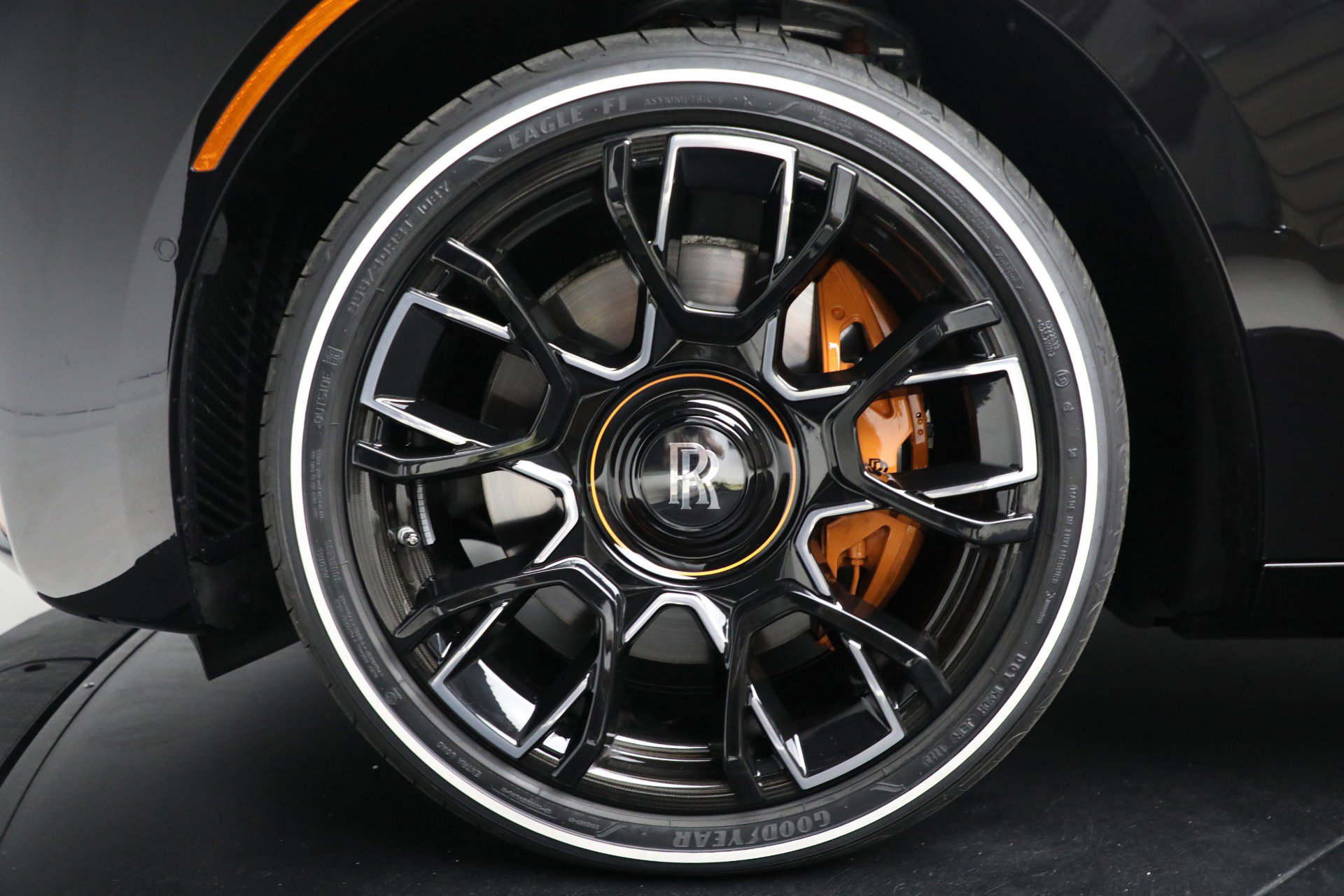 Certified 2024 Rolls-Royce Ghost Black Badge image 37