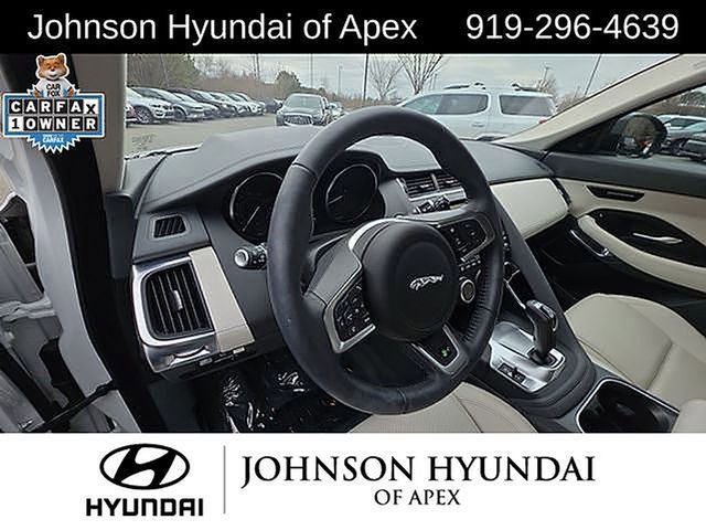 Used 2020 Jaguar E-PACE SE image 39