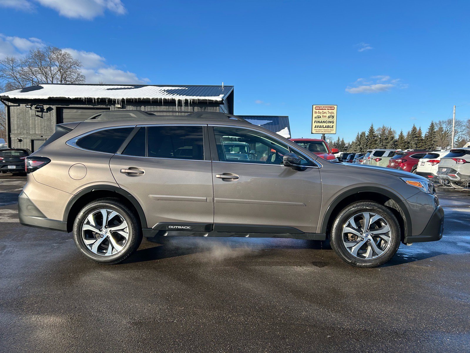 Used 2022 Subaru Outback Limited image 10