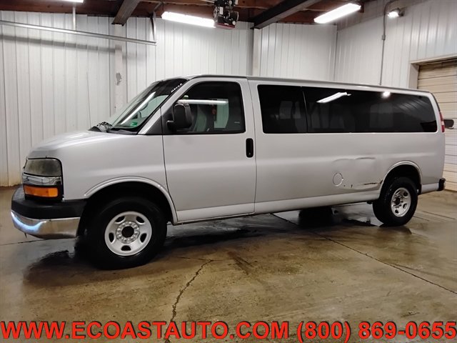 Used 2014 Chevrolet Express 3500 LT w/ LT Preferred Equipment Group image 5
