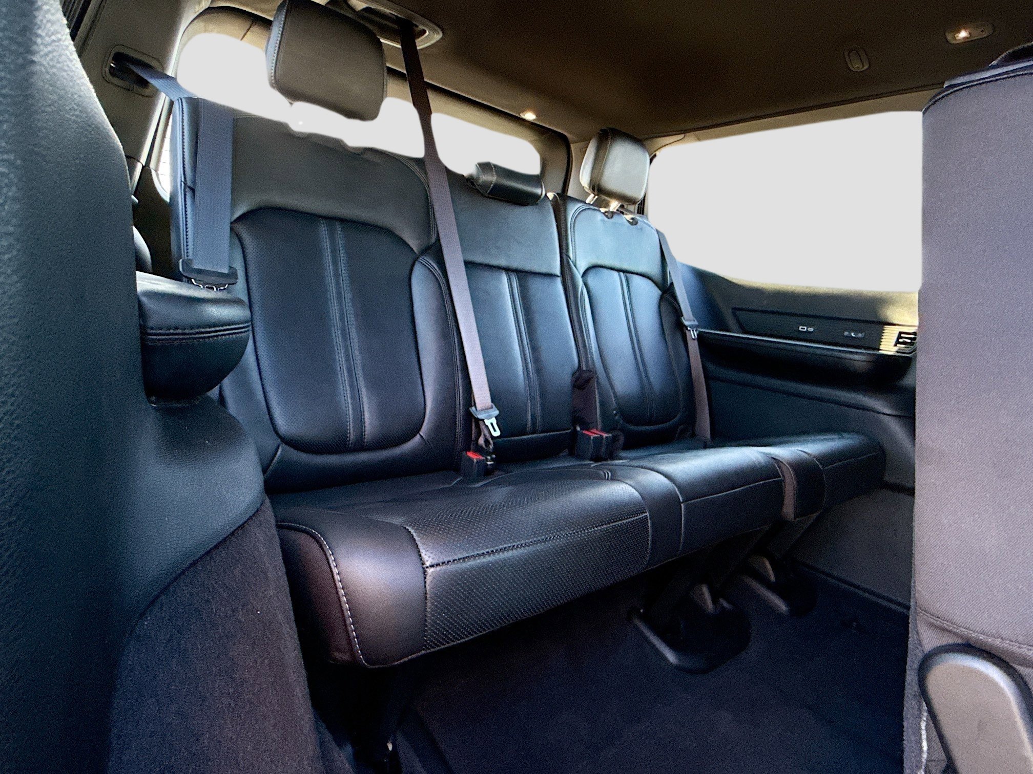 Used 2023 Jeep Wagoneer Series III w/ Convenience Group I image 20