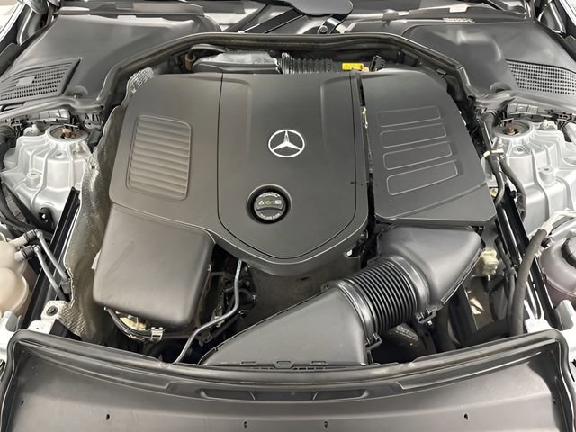 Used 2022 Mercedes-Benz C 300 4MATIC Sedan image 10