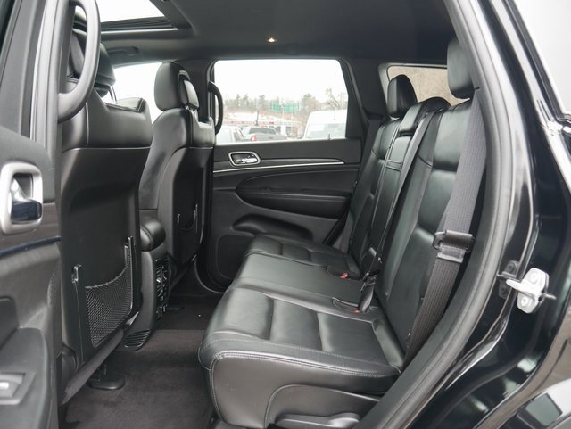 Used 2018 Jeep Grand Cherokee Limited image 14