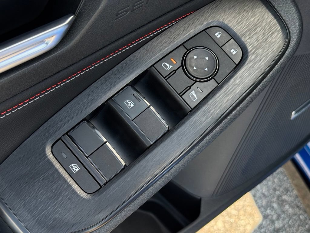 Used 2026 Nissan Sentra SR w/ SR Premium Package FWD image 25