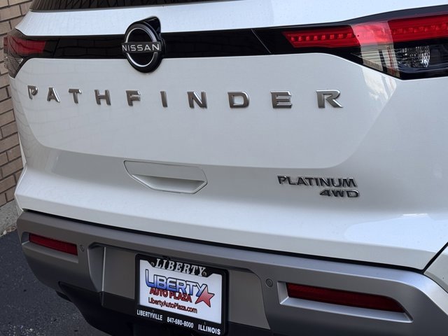 Used 2024 Nissan Pathfinder Platinum w/ Cargo Package image 24