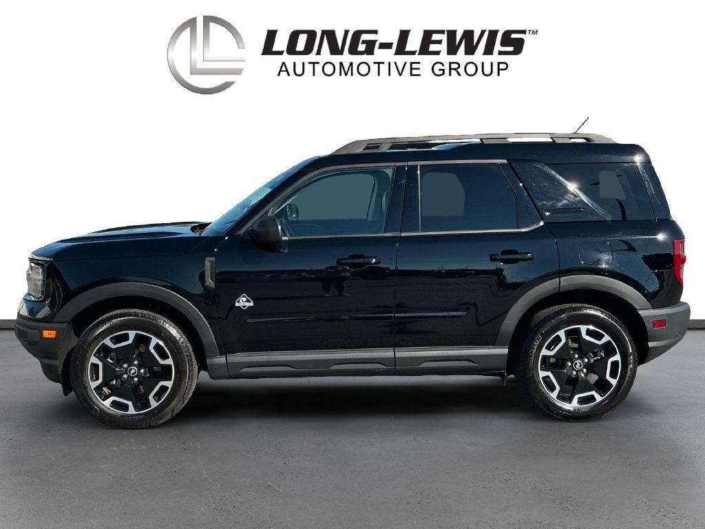 Used 2024 Ford Bronco Sport Outer Banks w/ Tech Package AWD/4WD image 2