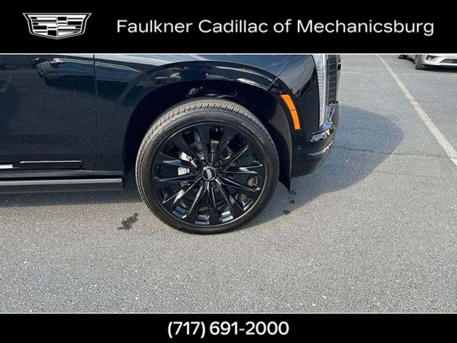 Certified 2026 Cadillac Escalade ESV Platinum Sport w/ LPO, ONYX Package AWD/4WD image 41