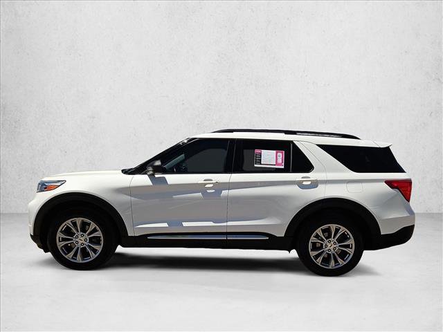 Used 2021 Ford Explorer XLT w/ Equipment Group 202A AWD/4WD image 9