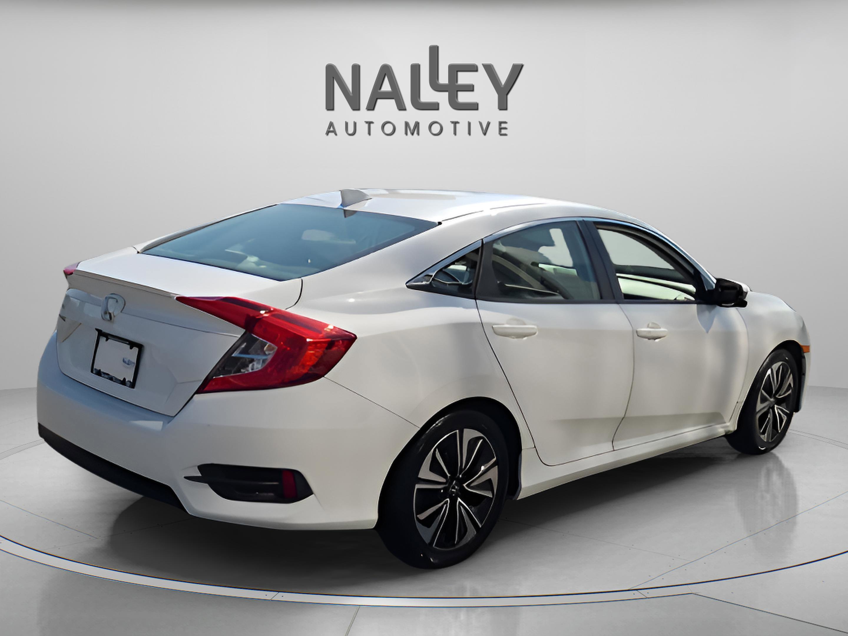 Used 2018 Honda Civic EX-T image 6