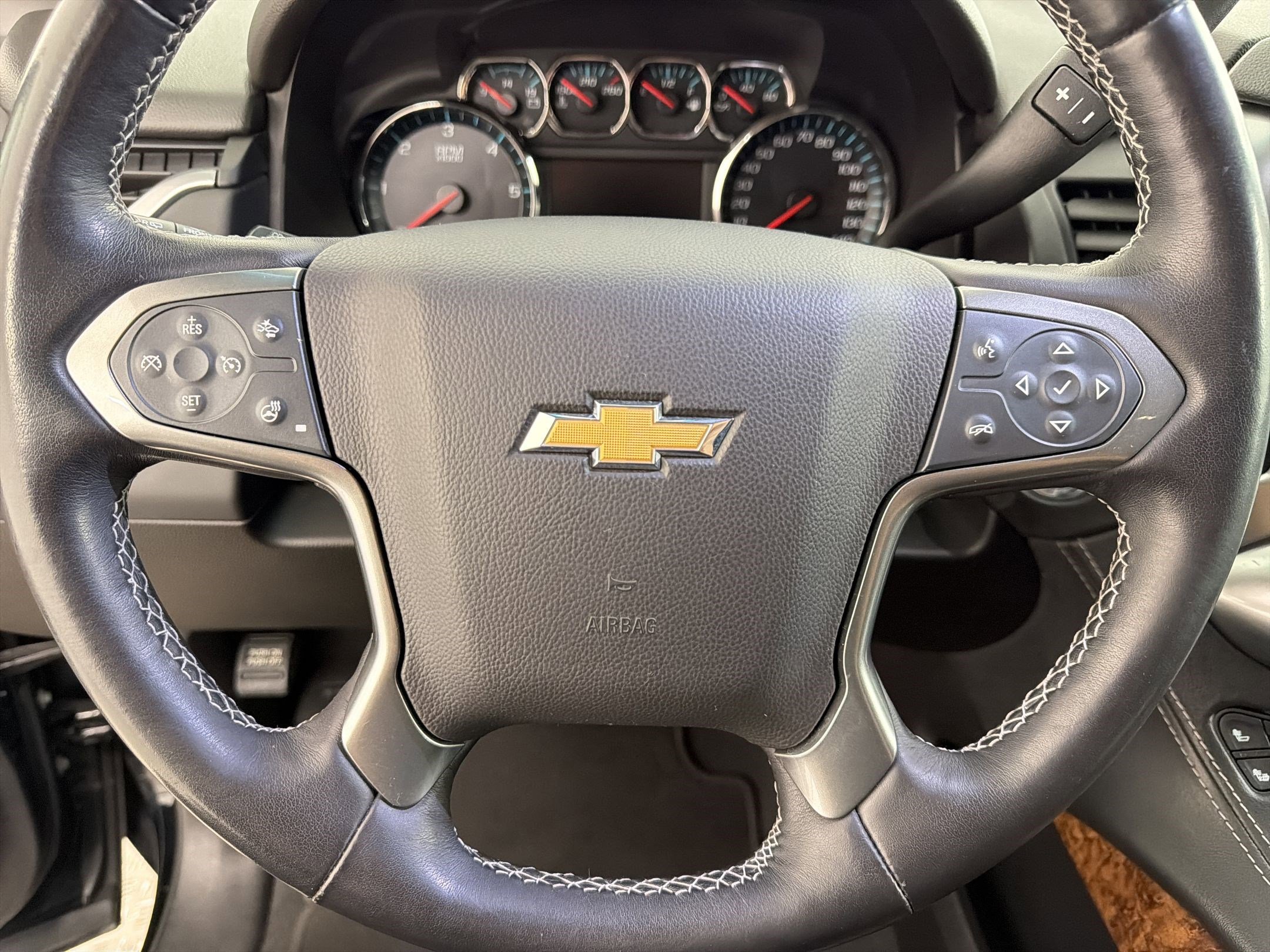 Used 2019 Chevrolet Tahoe Premier RWD image 16