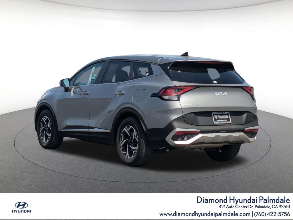 Used 2023 Kia Sportage LX FWD image 5