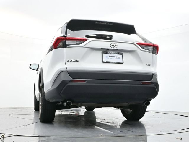 Used 2024 Toyota RAV4 XLE image 41